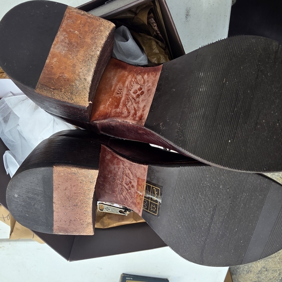 Patricia Nash Brown Lace Up Boots - Picture 5 of 16